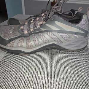 Merrell Women's Athletic Shoes in Gray and Pink